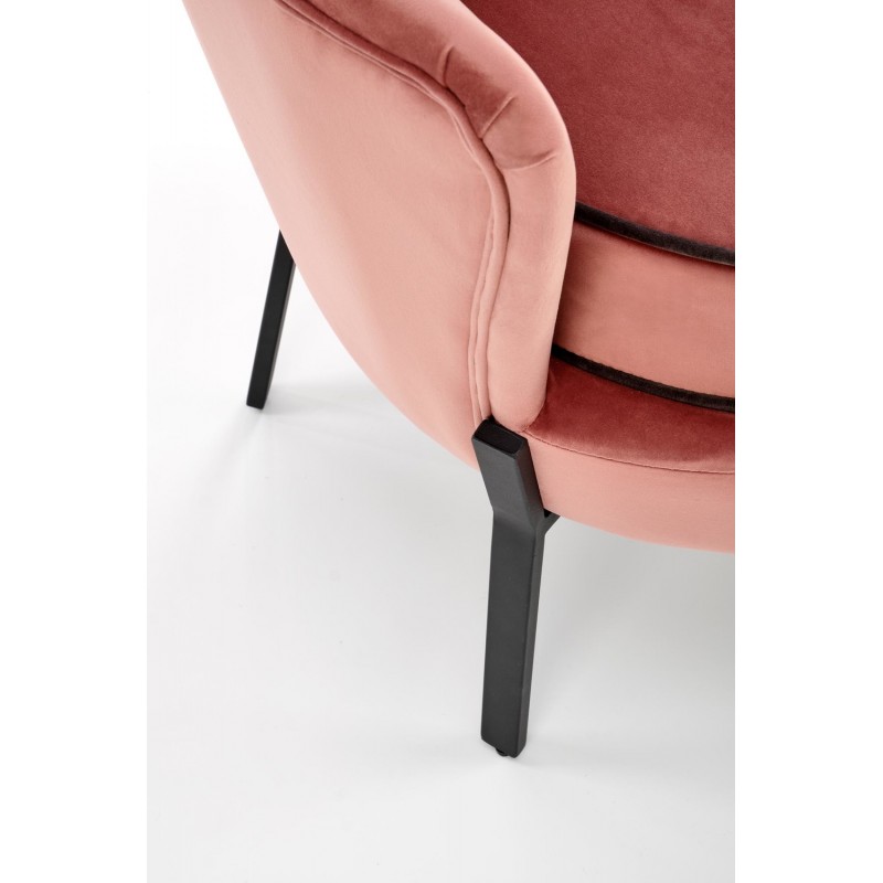 Nowoczesny fotel tapicerowany Wildlife z przeszyciami