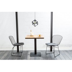 Kompaktowy stół Puro w stylu loftowym Lity dąb/czarny 80x80