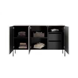 Trzydrzwiowa komoda z 2 szufladami 150 Sonatia Meble Bogart Trzydrzwiowa komoda z 2 szufladami 150 Sonatia Meble Bogart