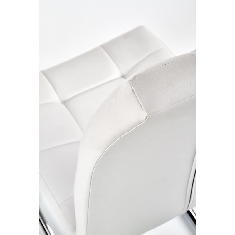 Krzesło K147 białe tapicerowane z pikowaniami HALMAR