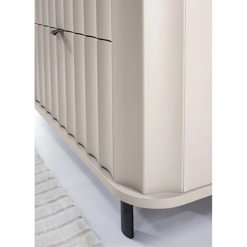 Detal frezowanego frontu komody NOVADO – 1