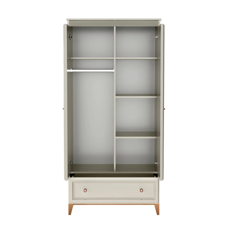 Otwarta dwudrzwiowa szafa WINDSOR W-10 z drążkiem i półkami