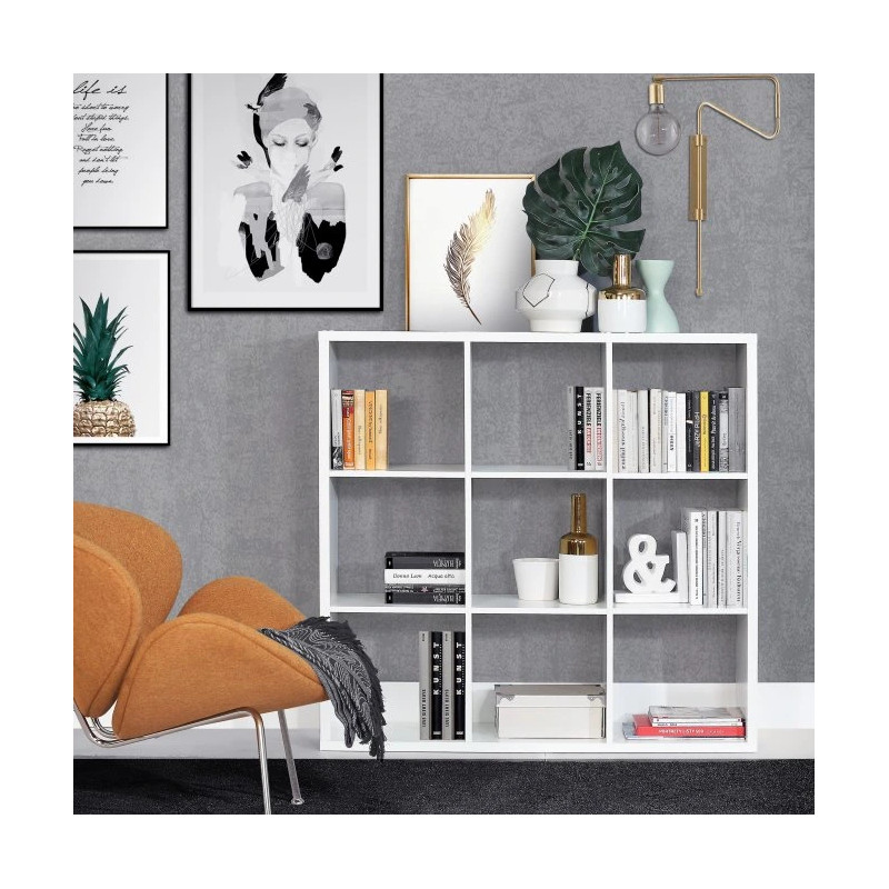 Ażurowy regał otwarty biały – nowoczesny i praktyczny