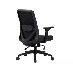 Fotel obrotowy Q-744 czarny