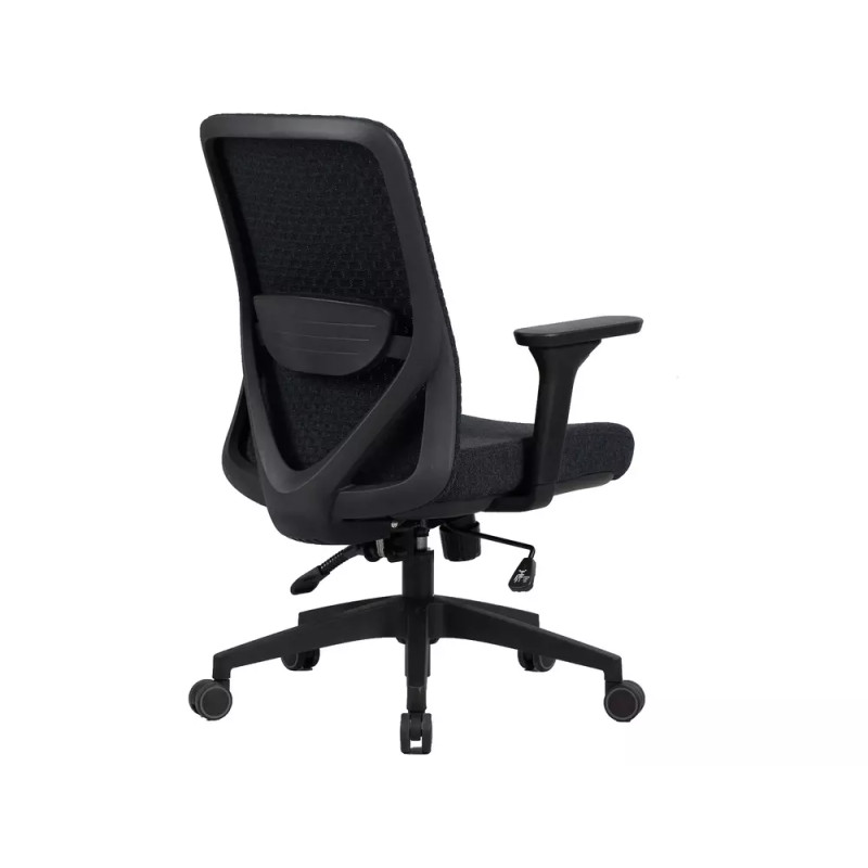 Fotel obrotowy Q-744 czarny