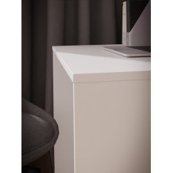 Małe biurko 80x50 cm Dubberly biały – kompaktowa przestrzeń pracy