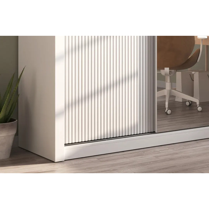 Biała szafa ryflowana AR-28 181 cm z lustrem | Lenart